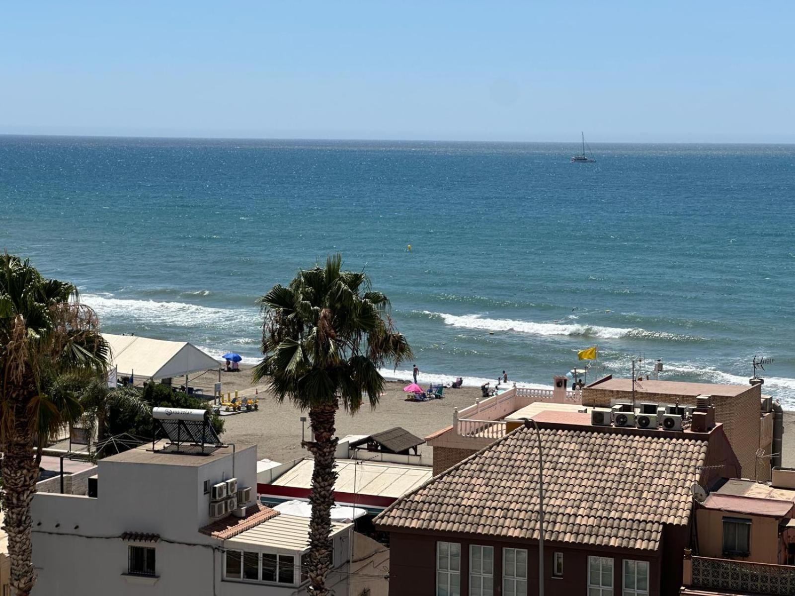 Mare Nostrum Beach El Palo Vistas Al Mar Terraza ,Aparcamiento Apartment Malaga Exterior photo